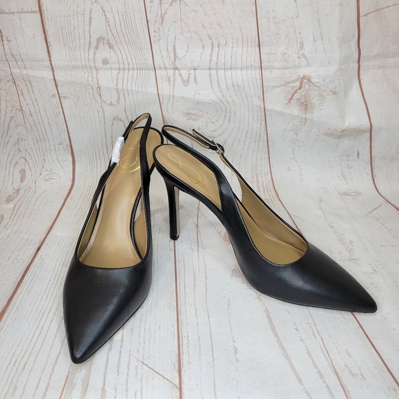 SOLD - Picture 4 of 9